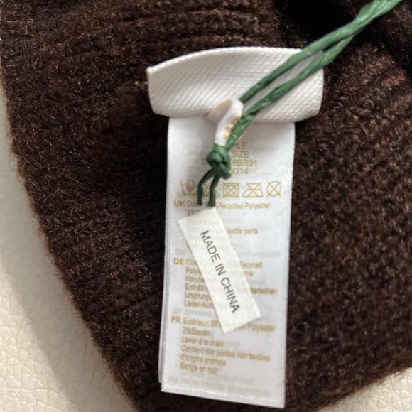 NWT - Barbour Roll Up Beanie - Picture 4 of 4